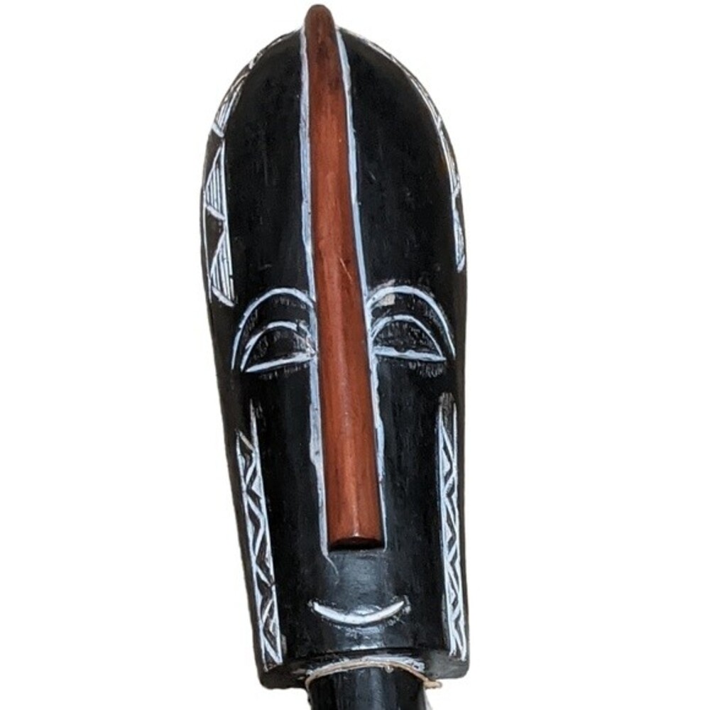 Face mask hand handcrafted Ghana wooden stand souvenir collectable ethnic - Picture 2 of 10